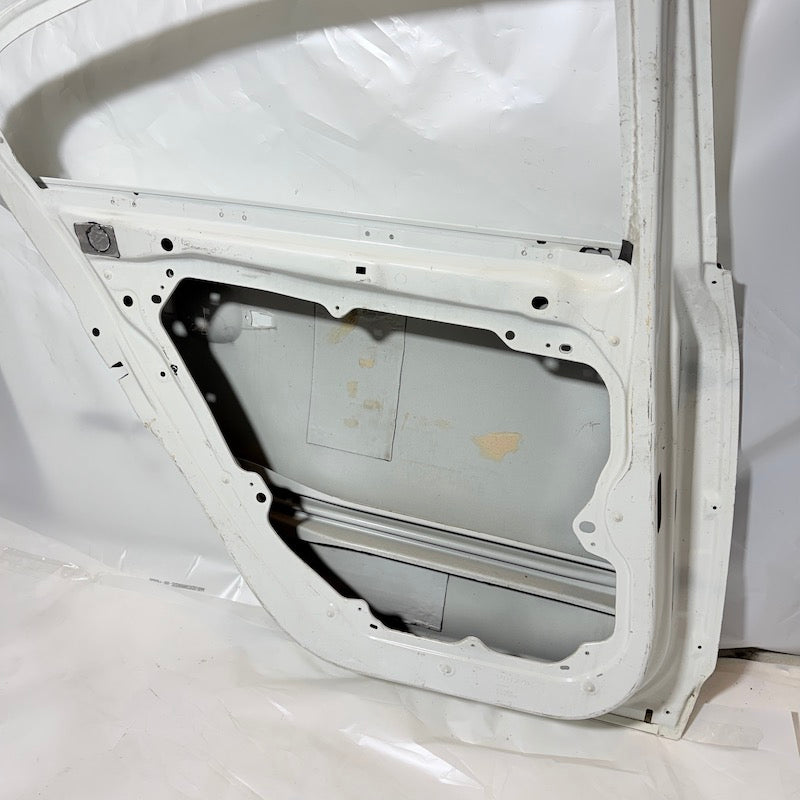 Volvo S60 Sol Arka Kapı 2011-2018 Orijinal Çıkma En Uygun Oto Parça