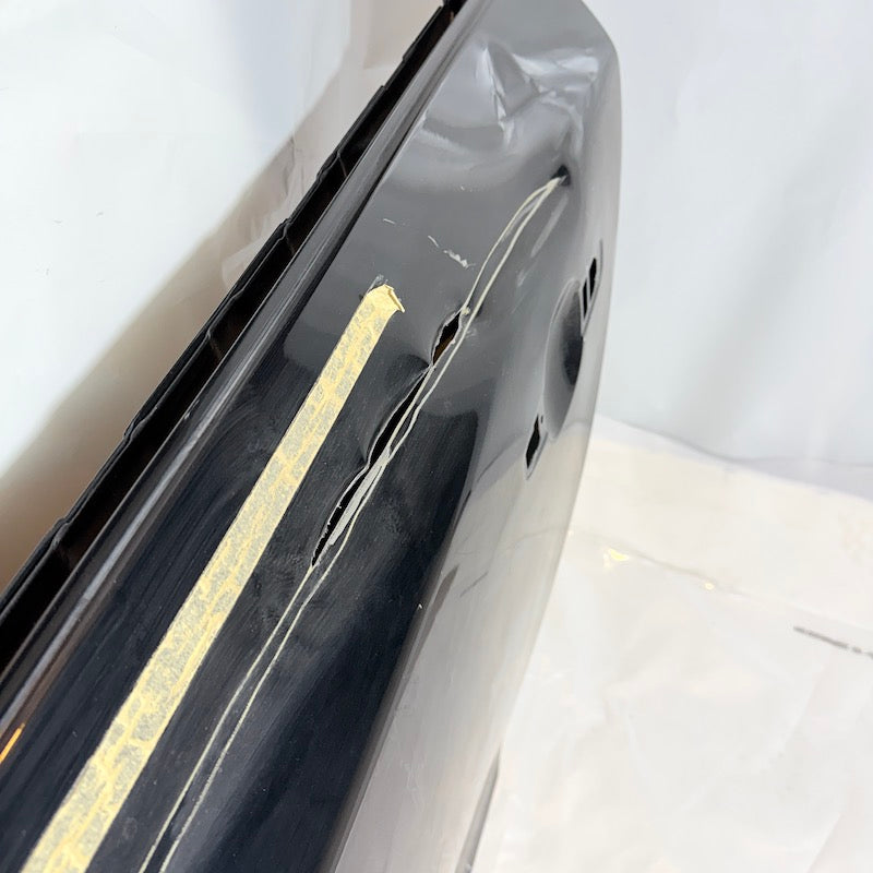 Volvo S60 Sol Arka Kapı Orijinal Çıkma (5cm Yırtık Var) En Uygun Oto Parça