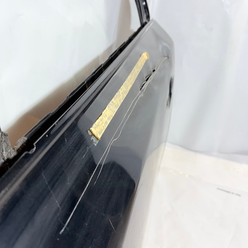 Volvo S60 Sol Arka Kapı Orijinal Çıkma (5cm Yırtık Var) En Uygun Oto Parça