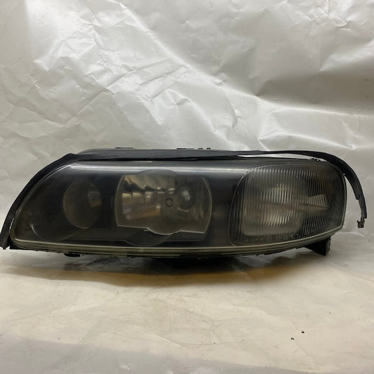 Volvo S60 Sol Far Xenon 30698819 01-04 En Uygun Oto Parça