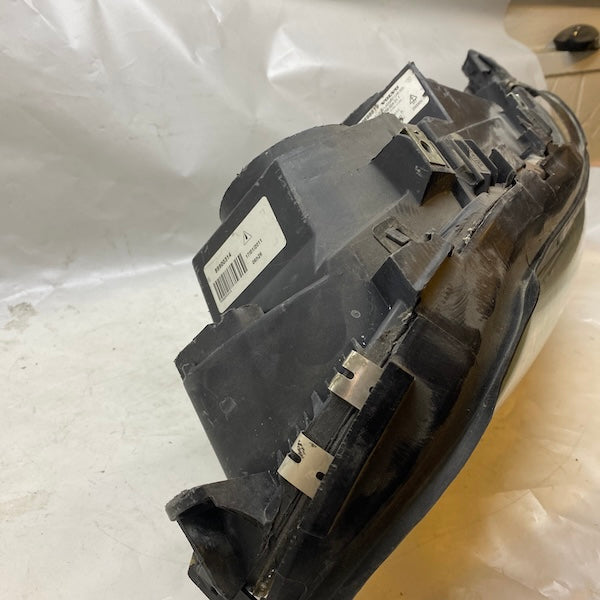Volvo S60 Sol Far Xenon 30698819 01-04 En Uygun Oto Parça