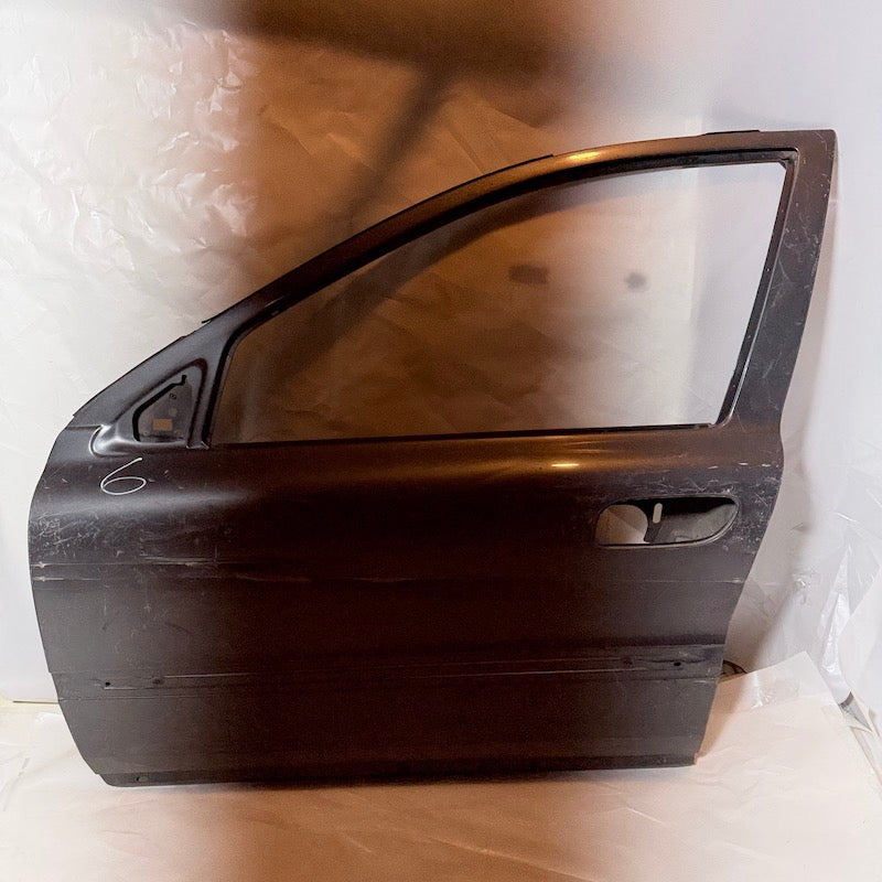 Volvo S60 Sol Ön Kapı 2004-2010 30796486 Orijinal Çıkma En Uygun Oto Parça