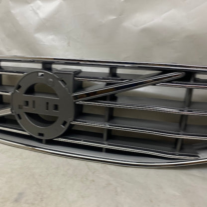 Volvo S60/V60 Ön Panjur - 31364101 En Uygun Oto Parça