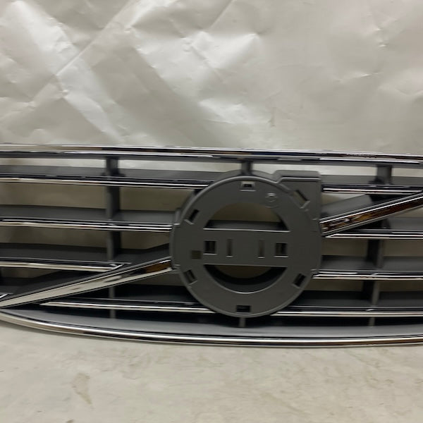 Volvo S60/V60 Ön Panjur - 31364101 En Uygun Oto Parça