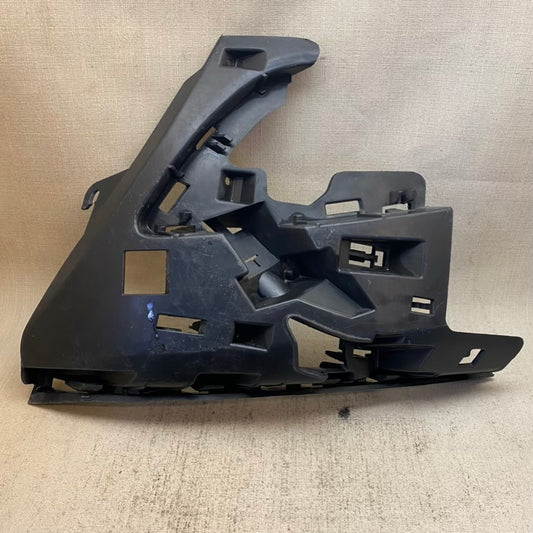 Volvo S60/V60 Ön Tampon Far Altı Braketi 31323425/31323426
