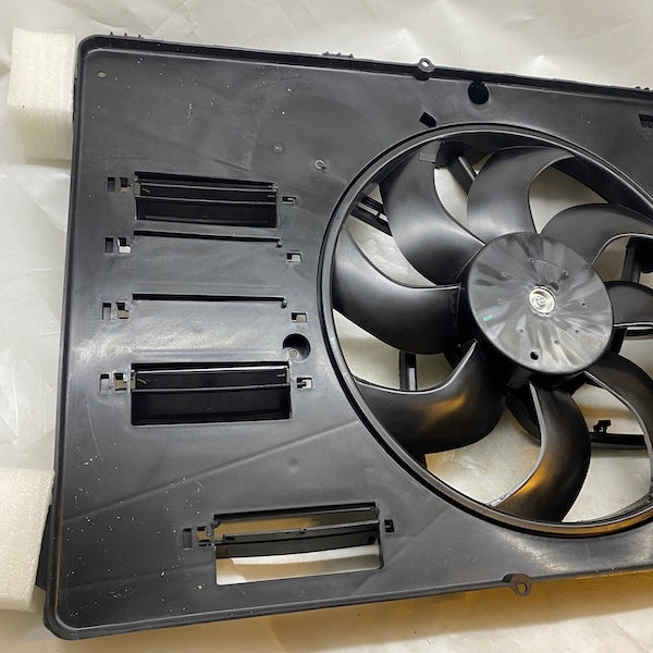 Volvo S60/V60/V40/S80 Ford Mondeo Radyatör Fanı 1.6 TDCi En Uygun Oto Parça