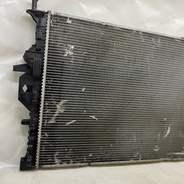 Volvo S60/V60/XC60 Motor Su Radyatörü 30792220 Orijinal Çıkma En Uygun Oto Parça