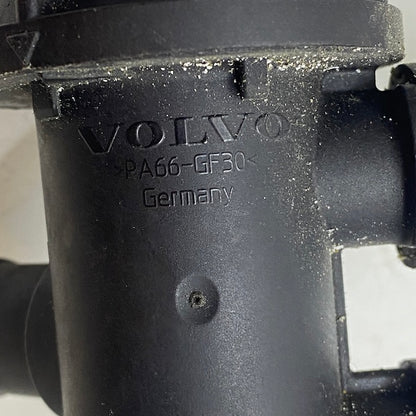 Volvo S60/V60/XC60/S80 Radyatör Su Borusu