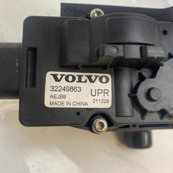 Volvo S60/XC60/S90 32249863 Orijinal 2015-2025