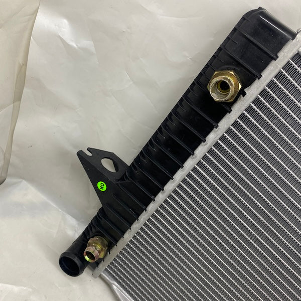 Volvo S70/850 2.0 Turbo Su Radyatörü Otomatik 8601356 En Uygun Oto Parça