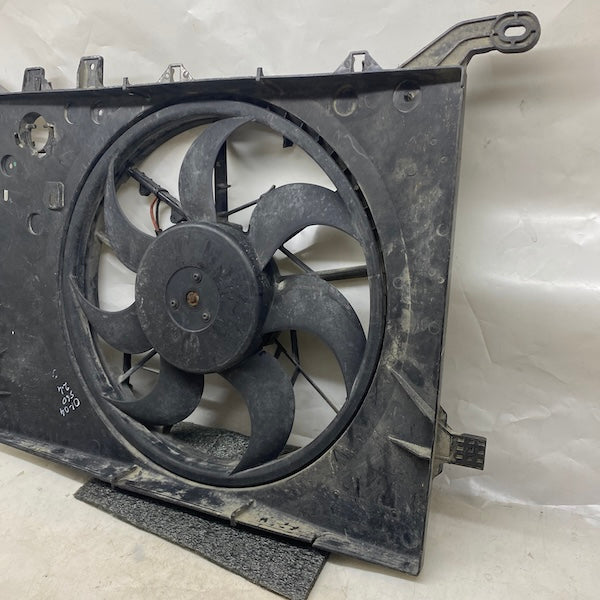 Volvo S80 Radyatör Fanı 8623735 Orijinal Çıkma En Uygun Oto Parça