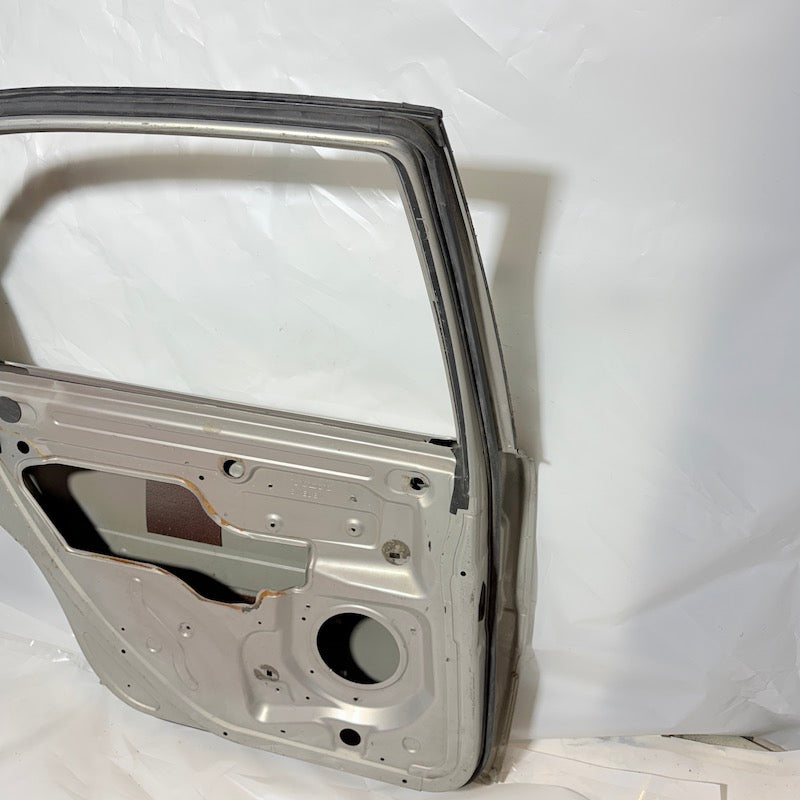 Volvo S80 Sol Arka Kapı 1998-2006 Orijinal Çıkma En Uygun Oto Parça