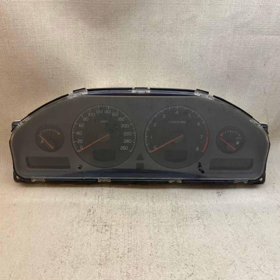 Volvo S80 V70 benzinli hız gösterge saati 9459821 9499668 69294570t