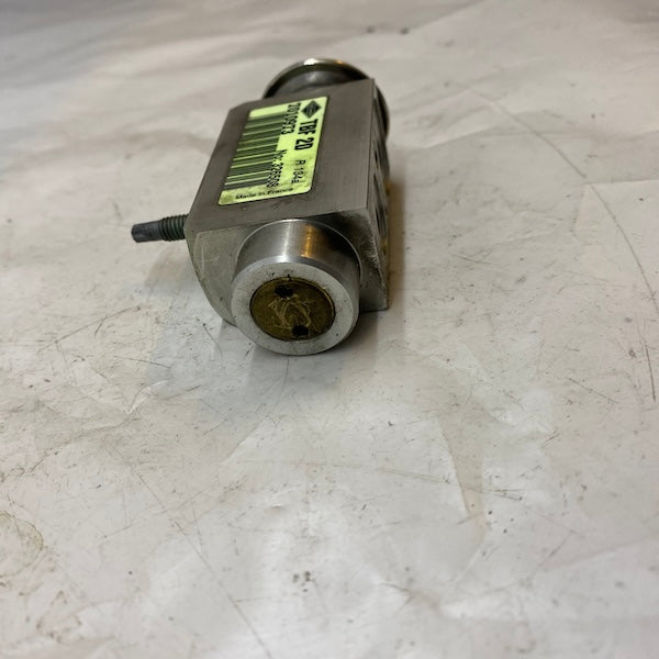 Volvo S80/S60 Klima Kondansörü/Musluğu 7010973 En Uygun Oto Parça