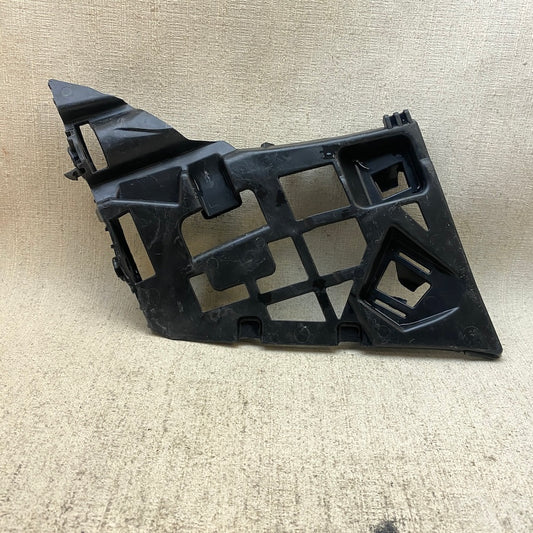 Volvo S90 Ön Tampon Braketi 31383496