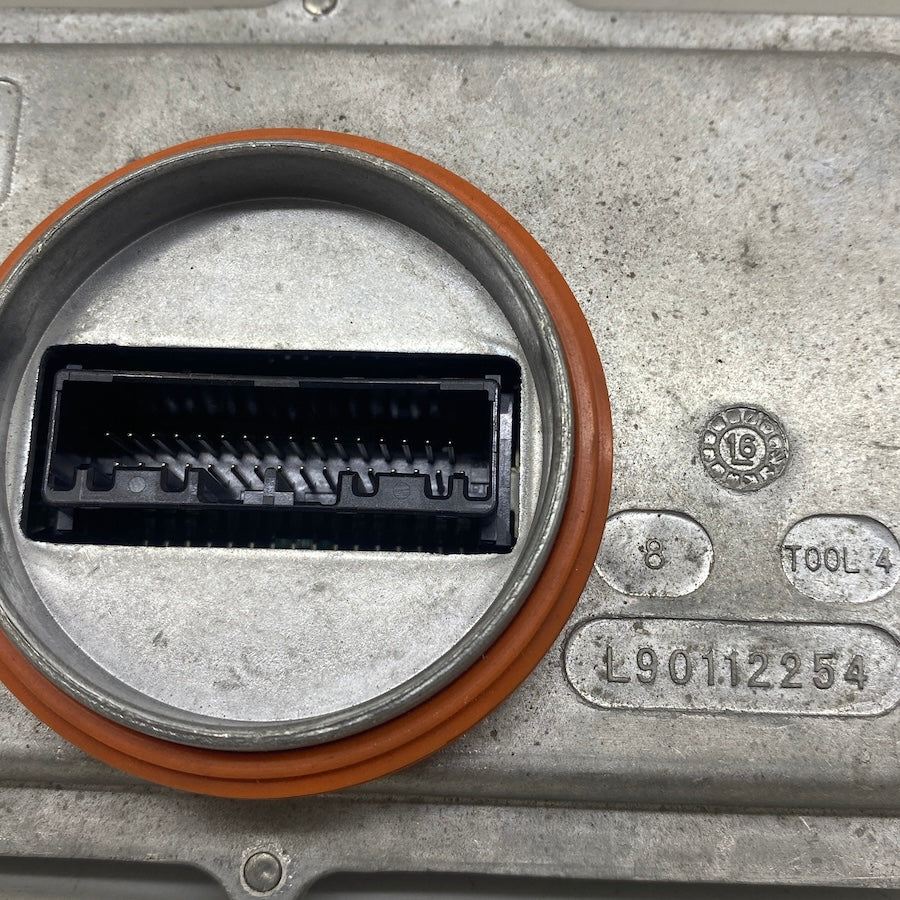Volvo S90-V90-XC90 LED far kontrol ünitesi – çıkma OEM parça, 31468411.