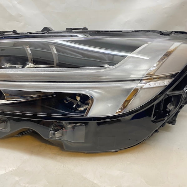 Volvo S90/V90 Sol Far 31655728 Full LED En Uygun Oto Parça