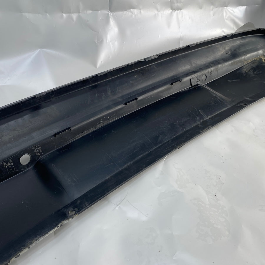 Volvo V40 Arka Tampon Spoyleri/Difüzörü 31283760