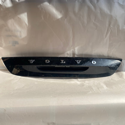 Volvo V40 Bagaj Açma Çıtası 31301301