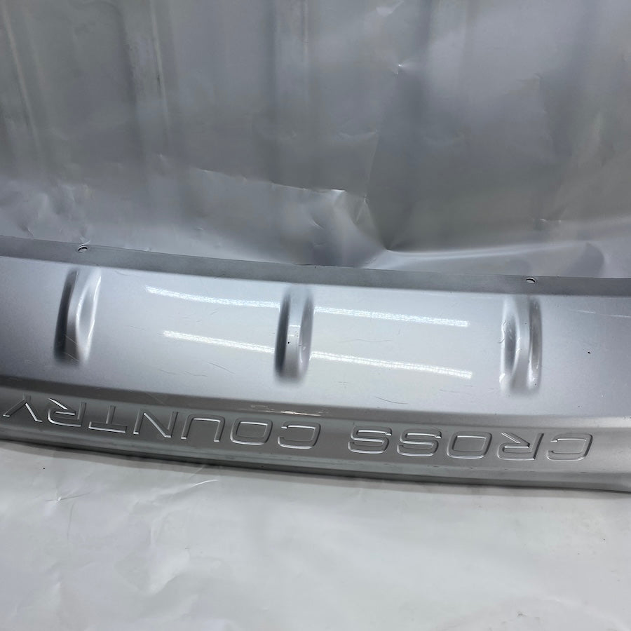 Volvo V40 Cross Country Arka Tampon Difüzörü 31383788