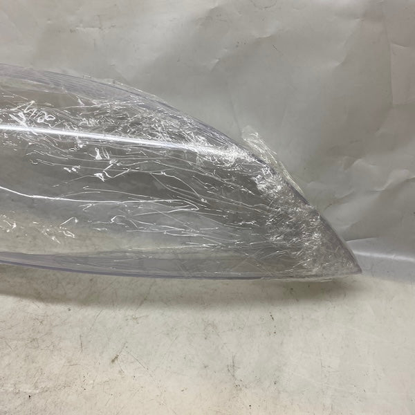 Volvo V40 Far Camı Sağ/Sol 2013-2018 Sıfır İthal En Uygun Oto Parça