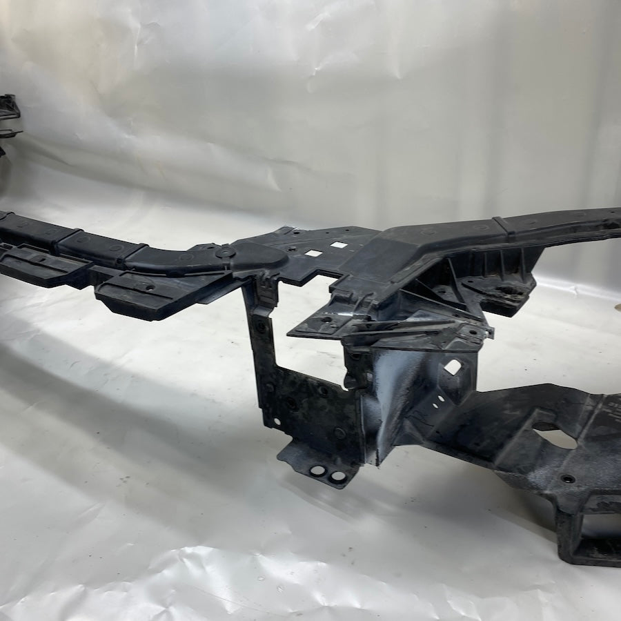 Volvo V40 Ön Panel 31385913 AA - En Uygun Oto Parça