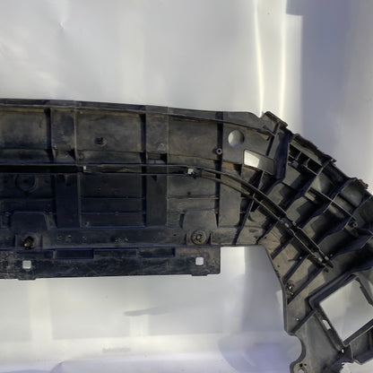 Volvo V40 Ön Tampon Alt Muhafaza 31383735 2013-2020
