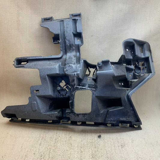 Volvo V40 Ön Tampon Braketi 31347090