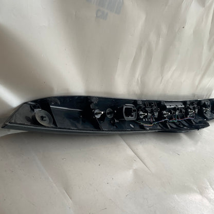 Volvo V60 Bagaj Çıtası Tutamak 31391290
