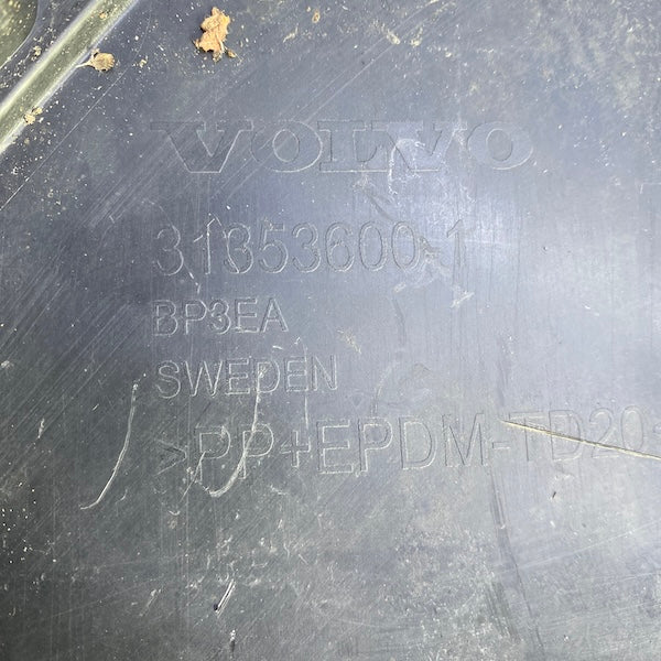 Volvo V70 S80 Ön Tampon Alt Muhafaza Radyatör Alt 31353600