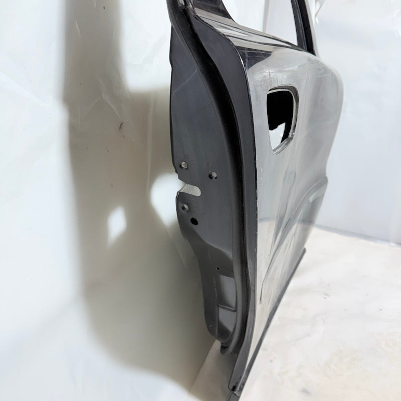 Volvo V70 Sağ Arka Kapı 30649493 En Uygun Oto Parça