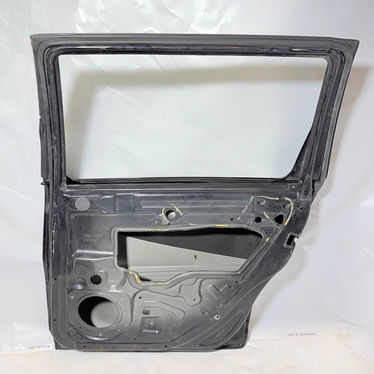 Volvo V70 Sağ Arka Kapı 30649493 En Uygun Oto Parça
