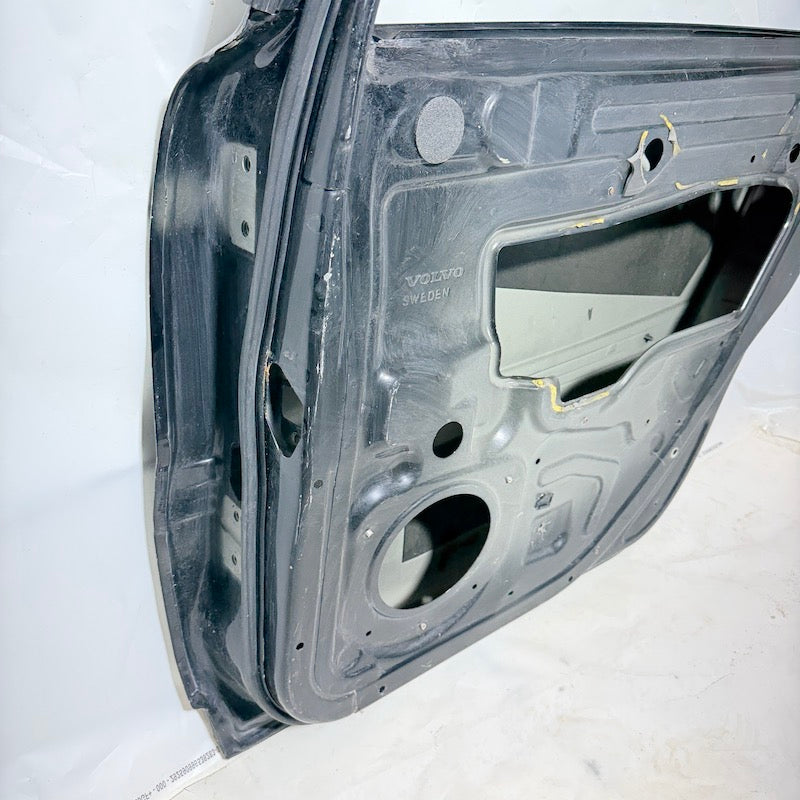 Volvo V70 Sağ Arka Kapı 30649493 En Uygun Oto Parça