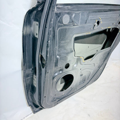 Volvo V70 Sağ Arka Kapı 30649493 En Uygun Oto Parça