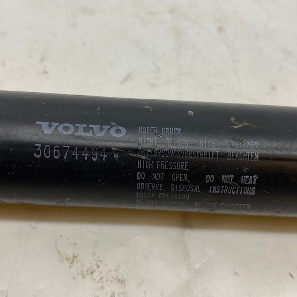 Volvo V70/XC70 Bagaj Amortisörü 3067494 Orijinal