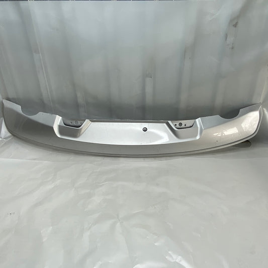 Volvo XC40 Arka Tampon Alt Difüzörü 32136122