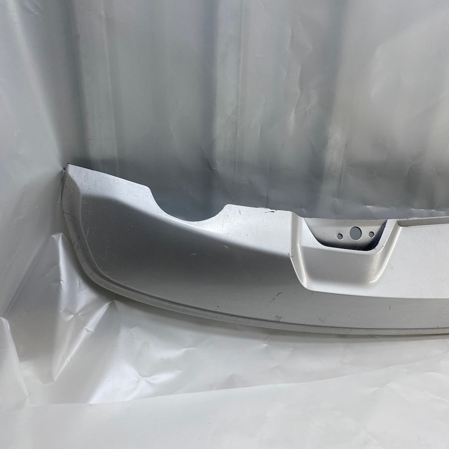 Volvo XC40 Arka Tampon Alt Difüzörü 32136122