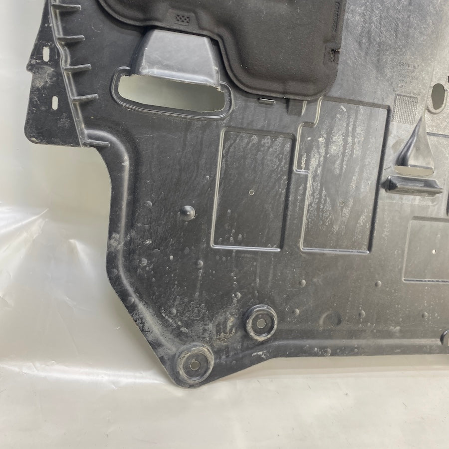 Volvo XC40 Motor Alt Muhafaza 32226765 Orijinal Çıkma