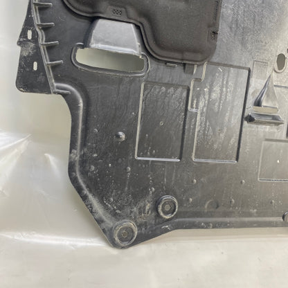 Volvo XC40 Motor Alt Muhafaza 32226765 Orijinal Çıkma