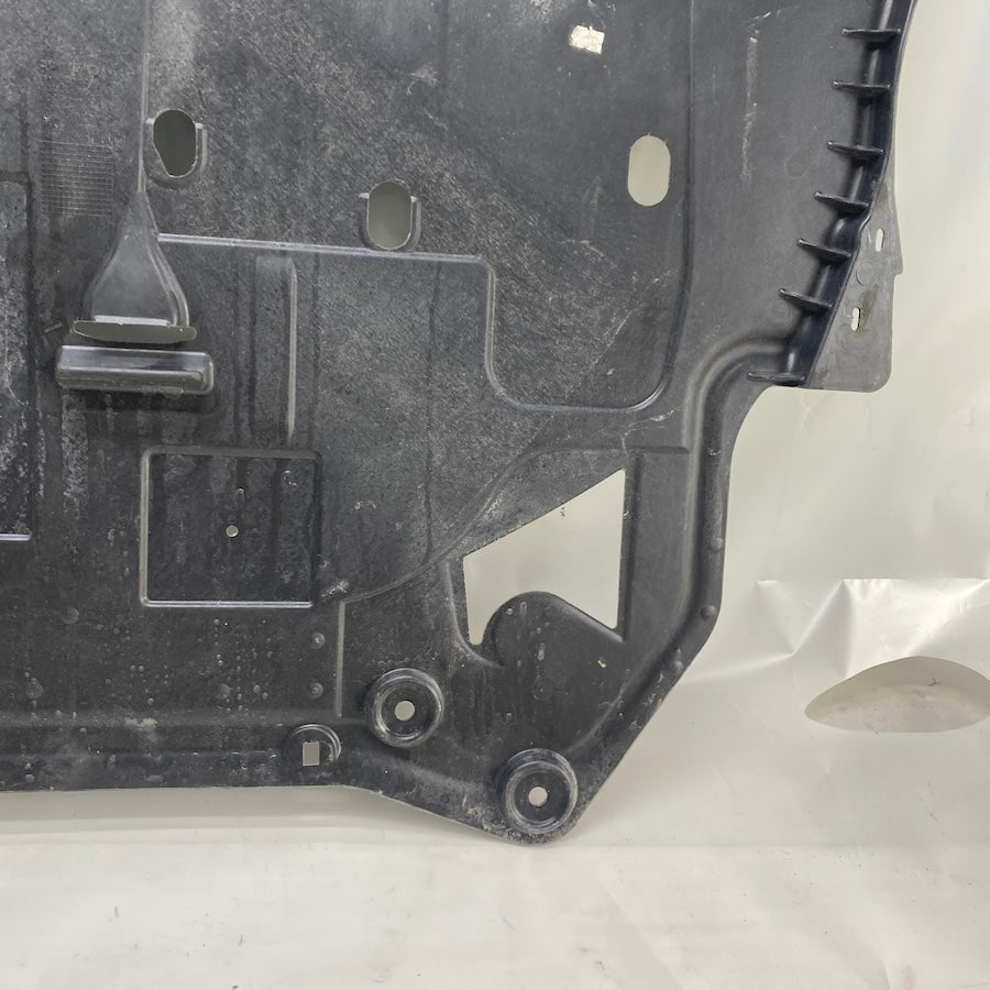 Volvo XC40 Motor Alt Muhafaza 32226765 Orijinal Çıkma