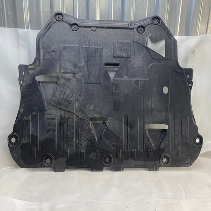 Volvo XC40 Motor Alt Muhafaza 32226765 Orijinal Çıkma