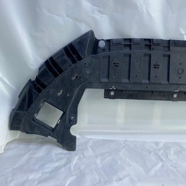 Volvo XC40 Ön Tampon Alt Muhafaza Radyatör 31290944