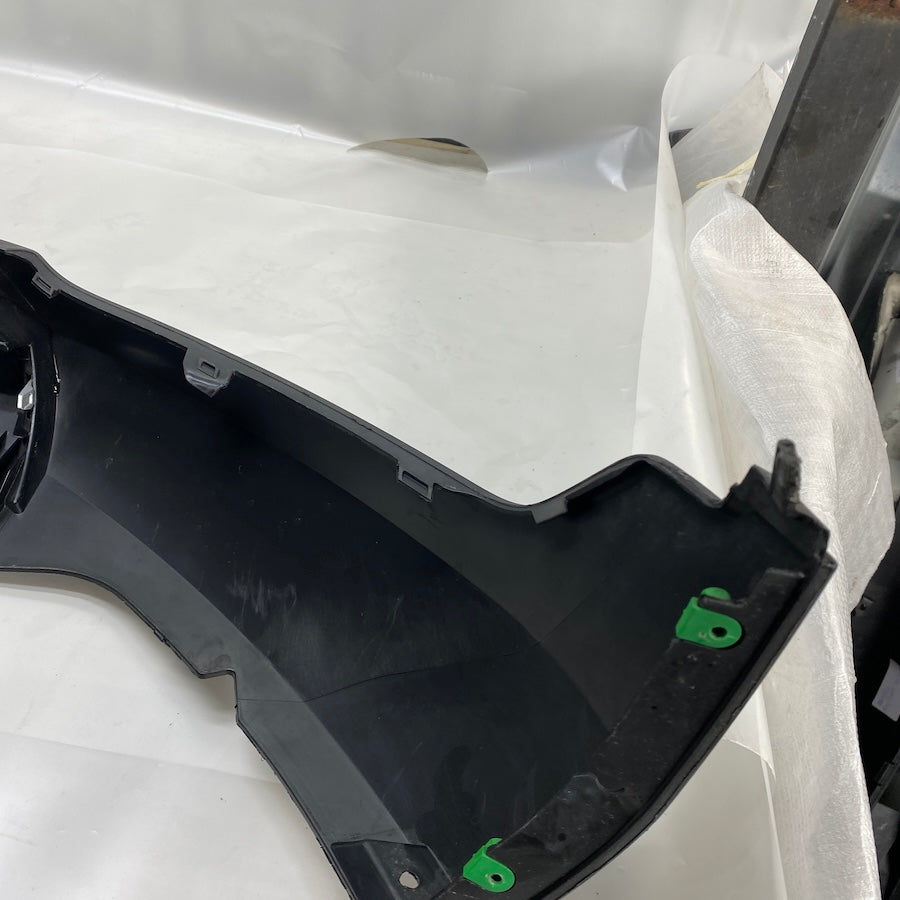 Volvo XC40 Ön Tampon Alt Spoyler 31449340