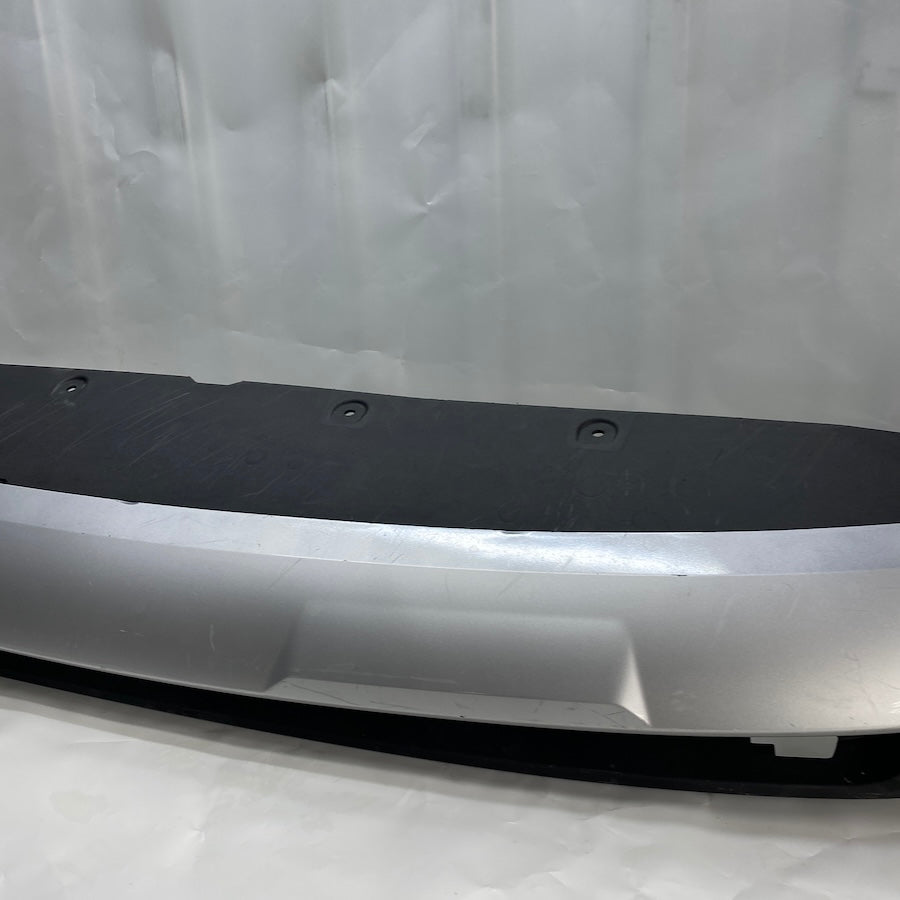 Volvo XC40 Ön Tampon Alt Spoyler 31449340