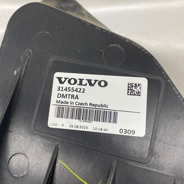 Volvo XC40 Radyatör Hava Yönlendirme 31455422 Orijinal Çıkma En Uygun Oto Parça