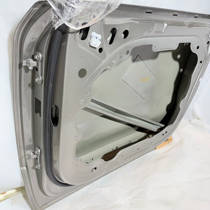 Volvo XC40 Sağ Ön Kapı 15-25 En Uygun Oto Parça