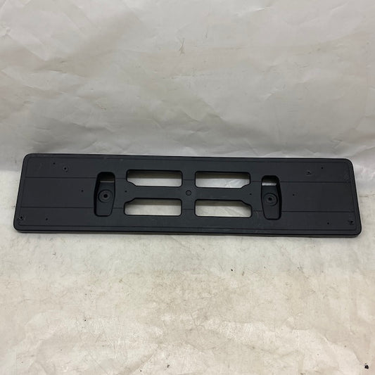 Volvo XC40/C40 Plaka Altlığı/Plakalık 31690950 Orijinal Çıkma En Uygun Oto Parça