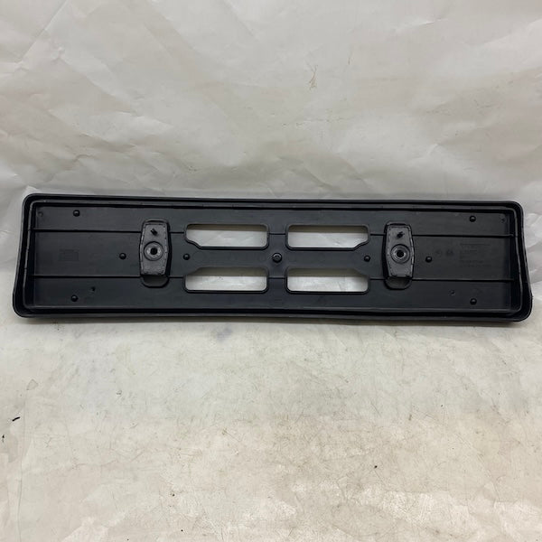 Volvo XC40/C40 Plaka Altlığı/Plakalık 31690950 Orijinal Çıkma En Uygun Oto Parça