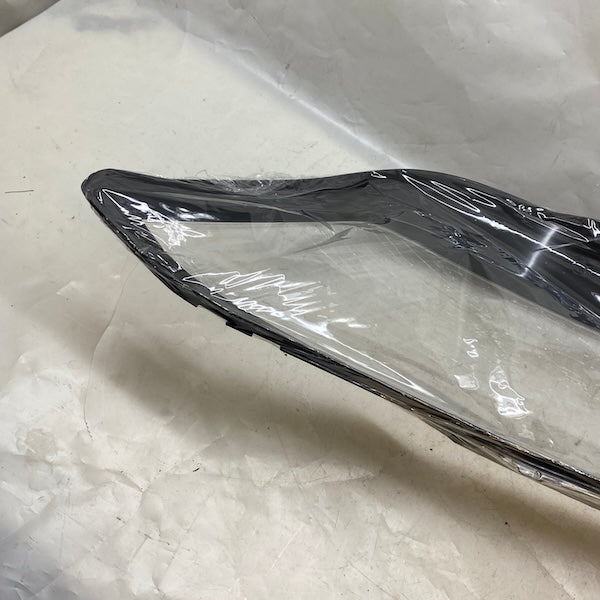 Volvo XC60 Far Camı Sağ/Sol 2018-2025 Sıfır İthal En Uygun Oto Parça