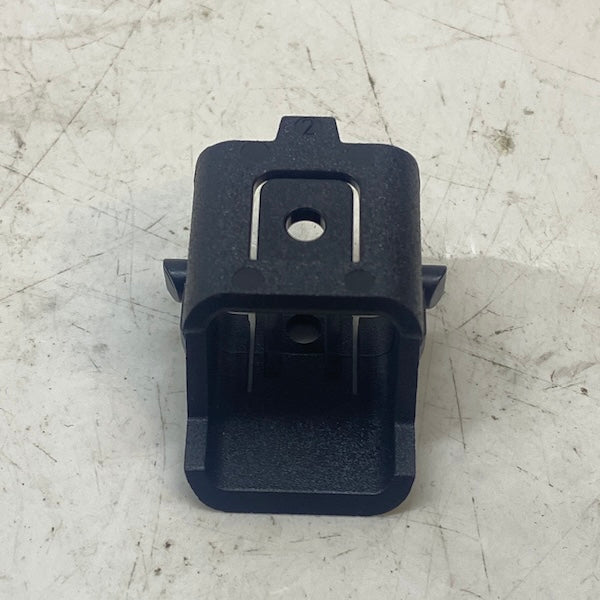 Volvo XC60 Far Yıkama Robot Uç Braketi 31301045 En Uygun Oto Parça